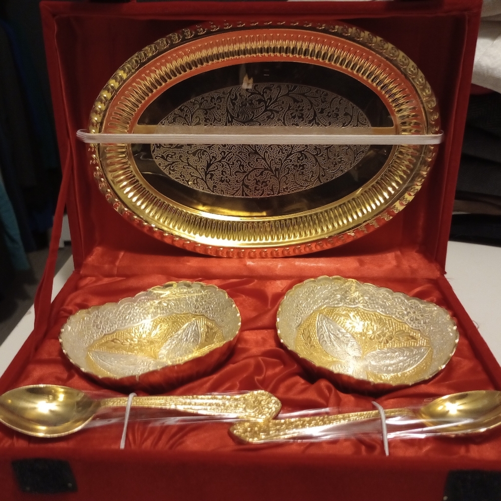 Silver-plated brass Indian bowl set